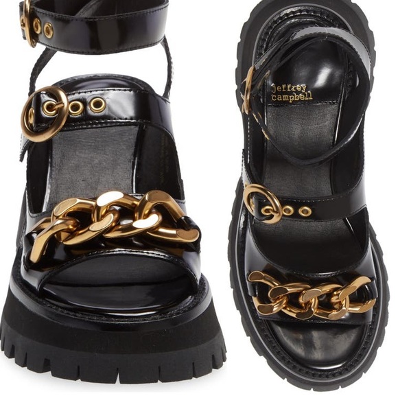 Jeffrey Campbell crunched sandal chunky and perfect for summer